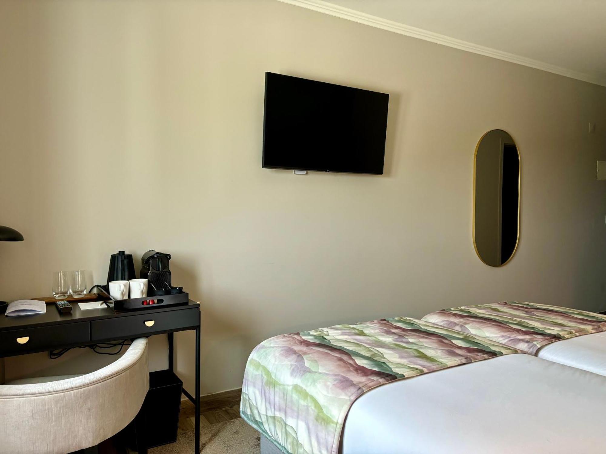 Lilases Boutique House & Garden Mora Zimmer foto